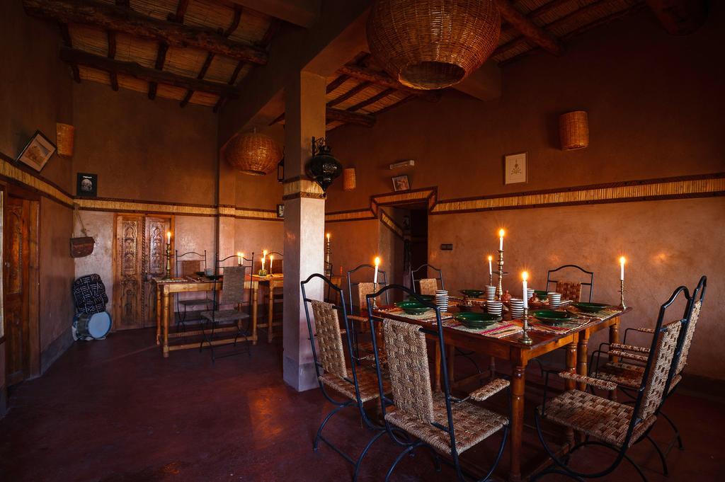 Bed and Breakfast Kasbah Tebi à Ait Benhaddou Extérieur photo