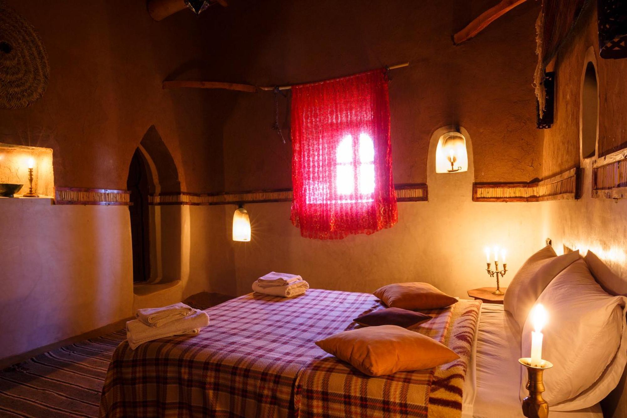 Bed and Breakfast Kasbah Tebi à Ait Benhaddou Extérieur photo