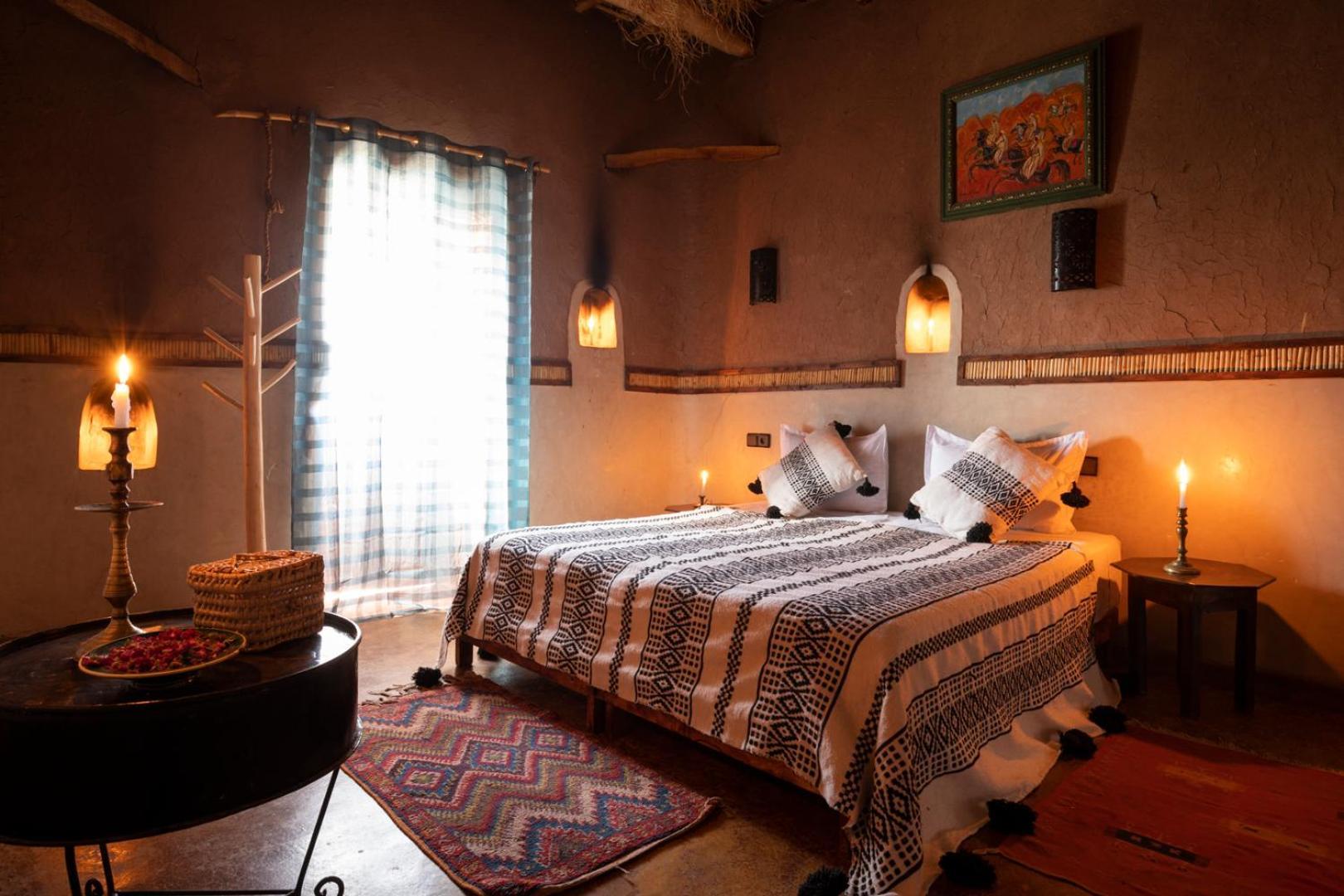 Bed and Breakfast Kasbah Tebi à Ait Benhaddou Extérieur photo