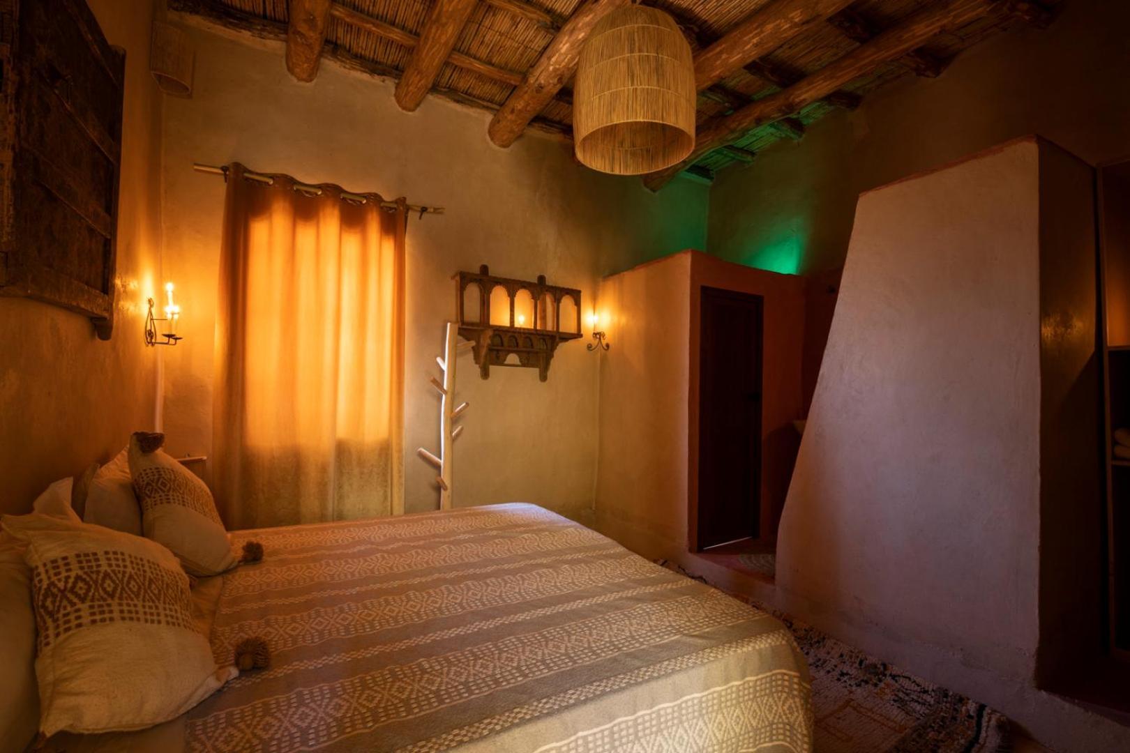 Bed and Breakfast Kasbah Tebi à Ait Benhaddou Extérieur photo