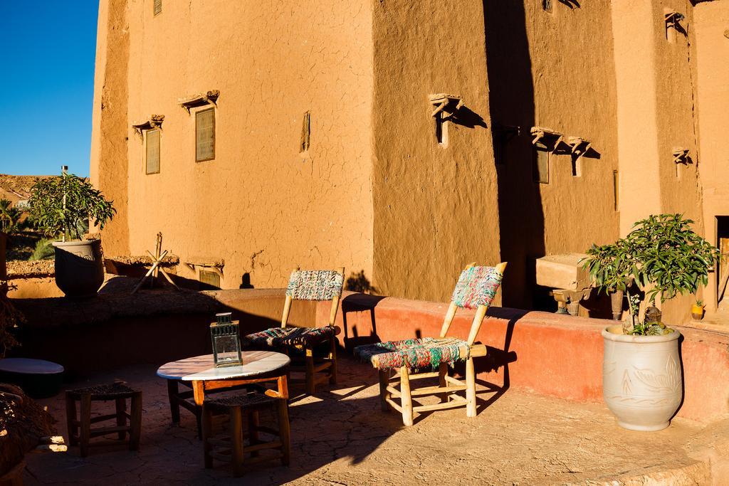 Bed and Breakfast Kasbah Tebi à Ait Benhaddou Extérieur photo